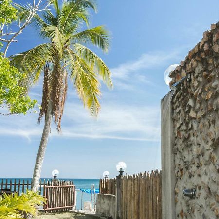Bed & Breakfast T.T Rio Hato Exterior photo