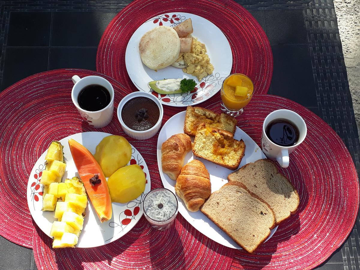 Bed & Breakfast T.T Rio Hato Exterior photo